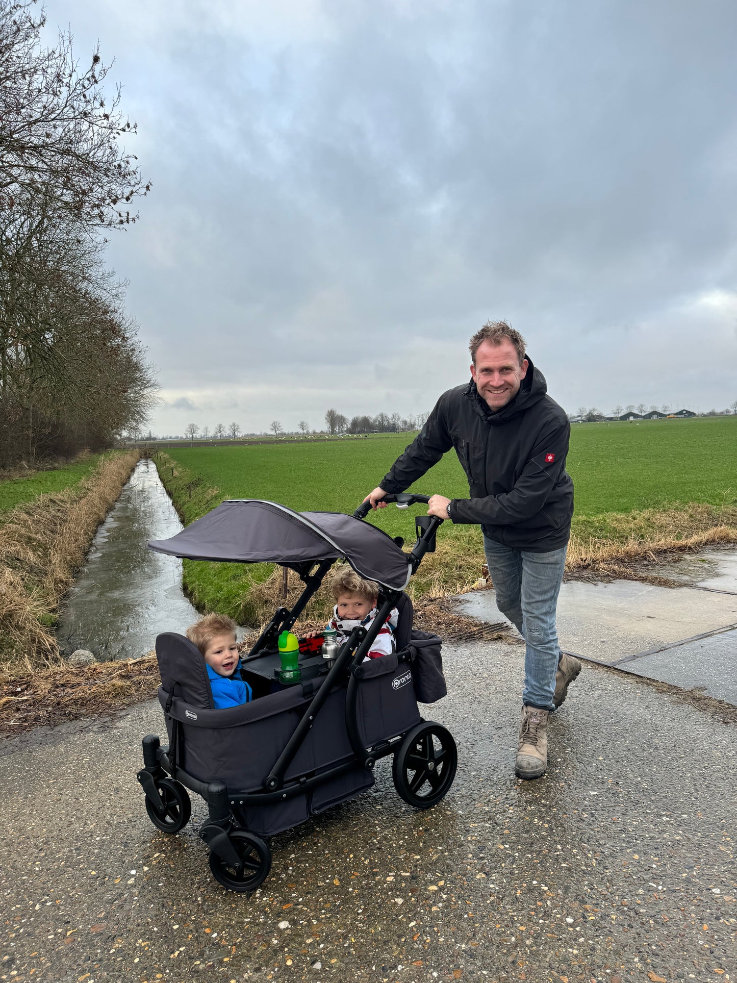 Pronto Stroller – Space Grey